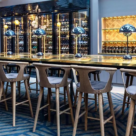 Hotel Scandic Helsinki Airport 4*