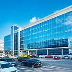 Hotel Scandic Helsinki Airport 4*