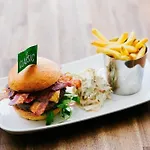 Hotel Scandic Helsinki Airport 4*