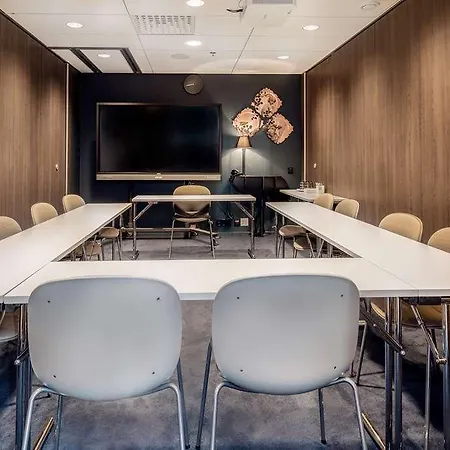 Scandic Helsinki Airport 4* Βάνταα
