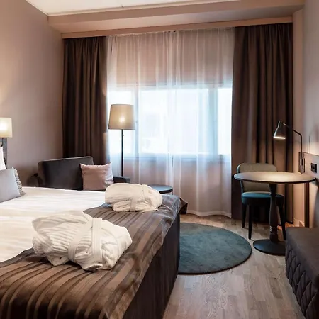 Scandic Helsinki Airport Hotel 4*
