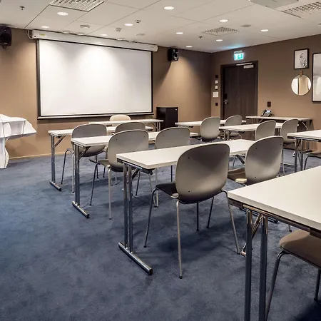 Scandic Helsinki Airport Ξενοδοχείο