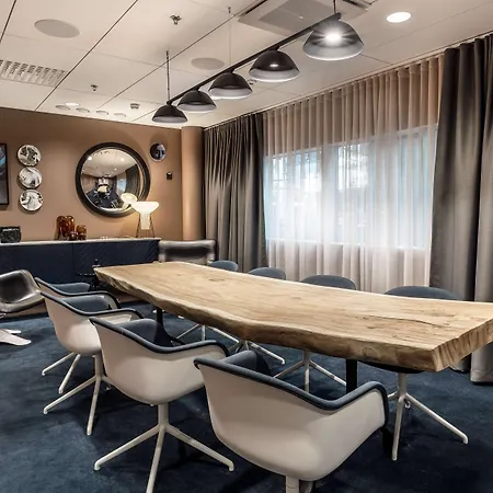 Scandic Helsinki Airport 4* Βάνταα