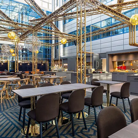 Scandic Helsinki Airport Ξενοδοχείο 4*