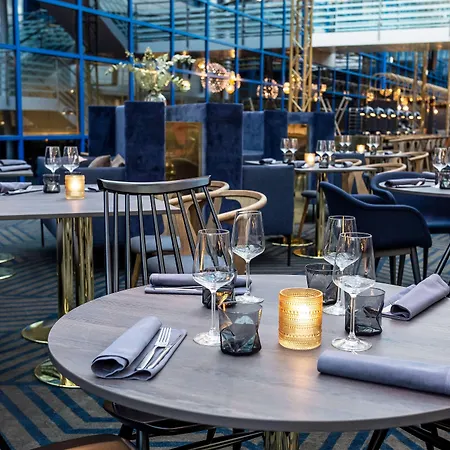 Scandic Helsinki Airport Hotell 4*