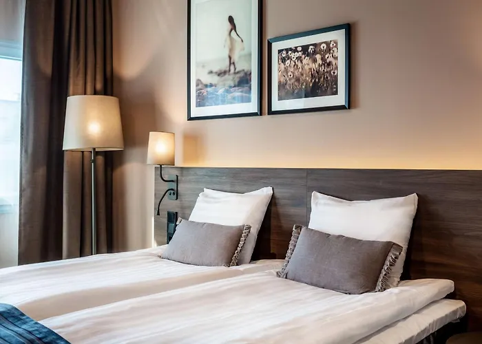 فندق Scandic Helsinki Airport 4*