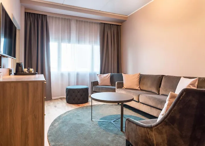 Scandic Helsinki Airport 4* Вантаа