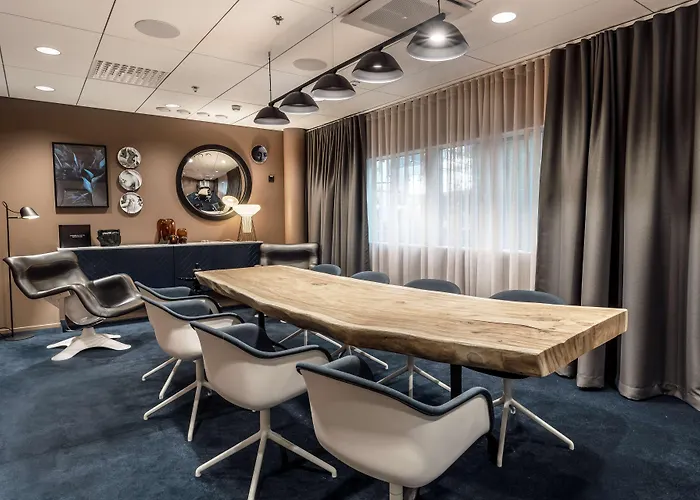 Scandic Helsinki Airport 4* Вантаа