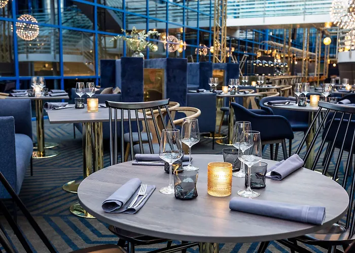 Scandic Helsinki Airport فندق 4*