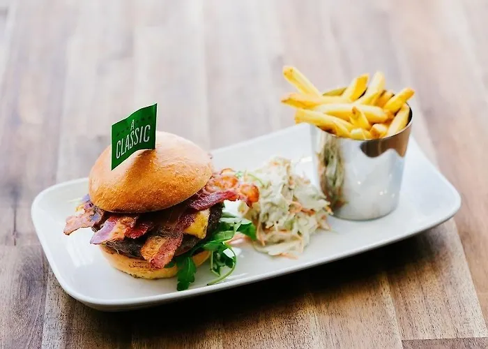 Hotel Scandic Helsinki Airport 4*